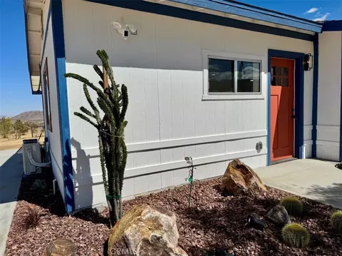 Exterior - 2675 Geronimo Trl, Landers, CA 92285 photo 1 of 7