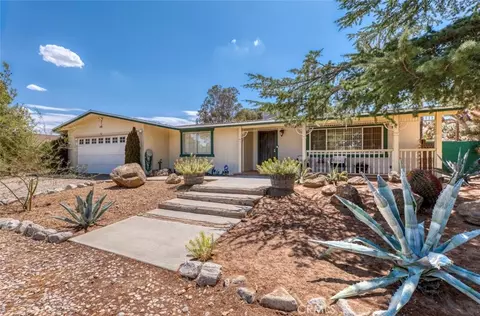 56843 Carlyle Dr, Yucca Valley, CA 92284