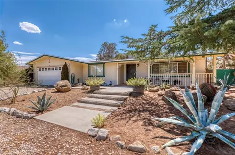 56843 Carlyle Dr, Yucca Valley, CA 92284