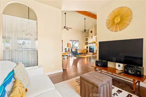 Living - 4343 Avalon, Yucca Valley, CA 92284 photo 6 of 6