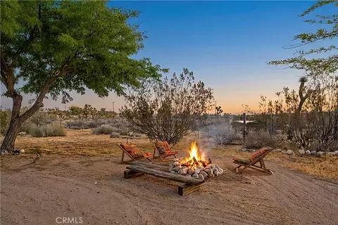 Exterior - 4343 Avalon, Yucca Valley, CA 92284 photo 5 of 12