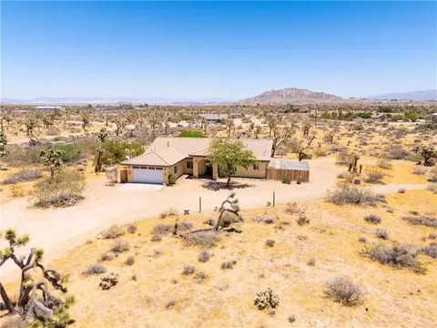 View/Area - 4343 Avalon, Yucca Valley, CA 92284 photo 1 of 7