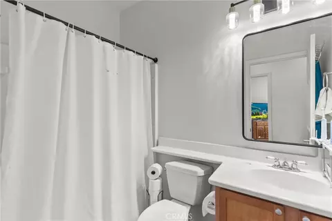 Bath - 49588 Minelli St, Indio, CA 92201 photo 1 of 3