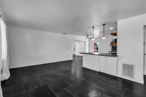 Living - 61381 Alta Mura, Joshua Tree, CA 92252 photo 1 of 3