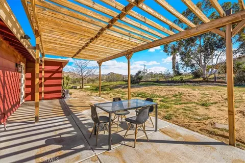 Exterior - 61381 Alta Mura, Joshua Tree, CA 92252 photo 4 of 7
