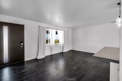 Living - 61381 Alta Mura, Joshua Tree, CA 92252 photo 2 of 3