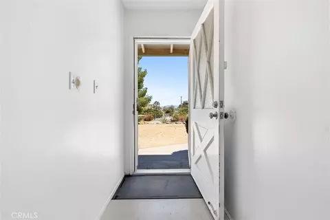 Entry Way - 49084 Mojave, Morongo Valley, CA 92256 photo 1 of 1