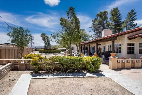 Exterior - 7475 San Remo Trl, Yucca Valley, CA 92284 photo 12 of 13