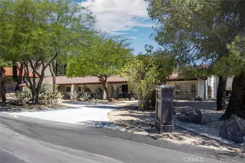 Exterior - 7475 San Remo Trl, Yucca Valley, CA 92284 photo 2 of 13