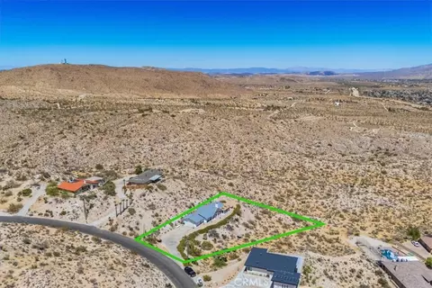View/Area - 6177 Mandarin Rd, Yucca Valley, CA 92284 photo 3 of 9