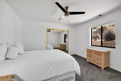 Bedroom - 6177 Mandarin Rd, Yucca Valley, CA 92284 photo 4 of 5