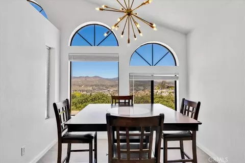 Dining - 6177 Mandarin Rd, Yucca Valley, CA 92284 photo 1 of 2