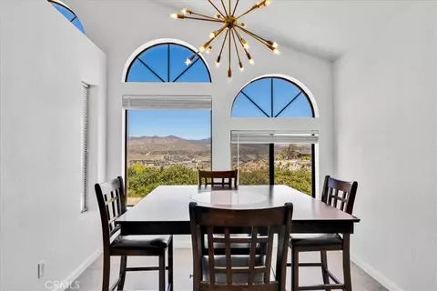 Dining - 6177 Mandarin Rd, Yucca Valley, CA 92284 photo 1 of 2