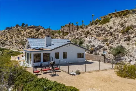 Exterior - 6177 Mandarin Rd, Yucca Valley, CA 92284 photo 11 of 13