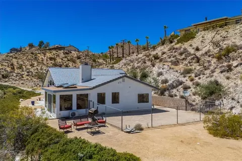 Exterior - 6177 Mandarin Rd, Yucca Valley, CA 92284 photo 12 of 14