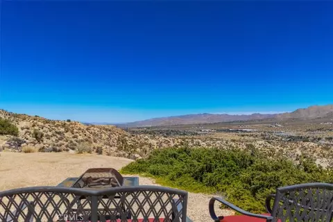 Exterior - 6177 Mandarin Rd, Yucca Valley, CA 92284 photo 10 of 13