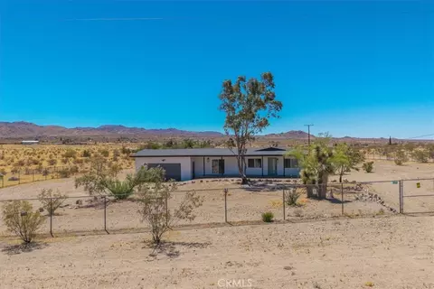 2670 N Sage Ave, Landers, CA 92285 photo 4