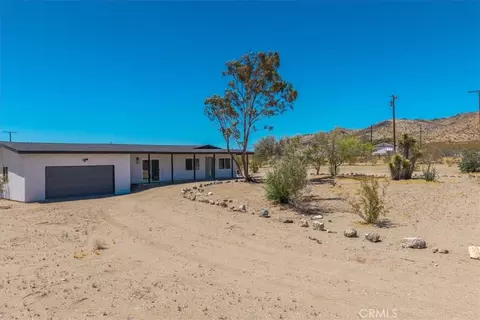 2670 N Sage Ave, Landers, CA 92285 photo 5