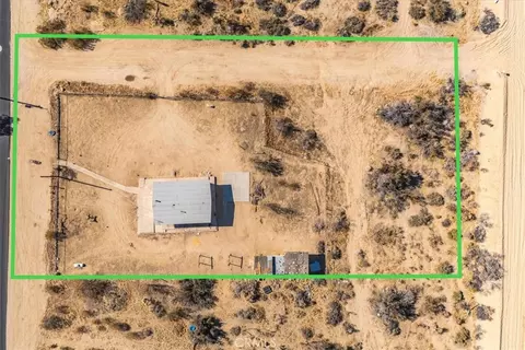 View/Area - 59200 Barron Dr, Yucca Valley, CA 92284 photo 9 of 14