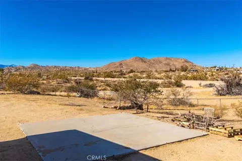 Exterior - 59200 Barron Dr, Yucca Valley, CA 92284 photo 18 of 18