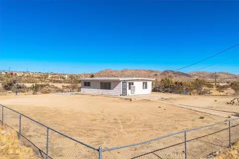 59200 Barron Dr, Yucca Valley, CA 92284
