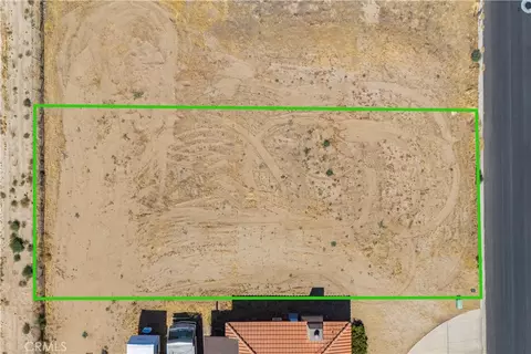 6776 Lindbergh Ln, Yucca Valley, CA 92284
