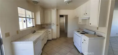 Entry Way - 56159 Taos Trl, Yucca Valley, CA 92284 photo 1 of 4