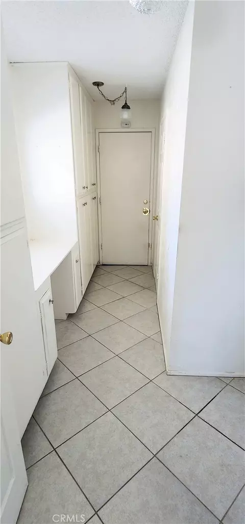 Entry Way - 56159 Taos Trl, Yucca Valley, CA 92284 photo 4 of 4