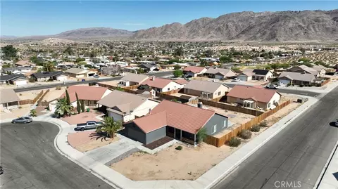71643 Sunnyvale Ct, Twentynine Palms, CA 92277