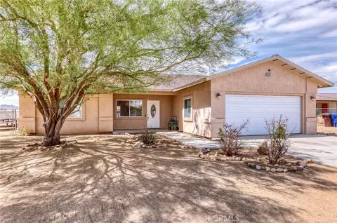 Exterior - 58333 Campanula St, Yucca Valley, CA 92284 photo 3 of 6