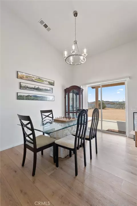 Dining - 58333 Campanula St, Yucca Valley, CA 92284 photo 1 of 1