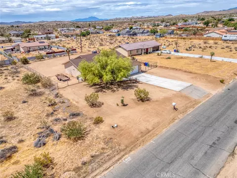 View/Area - 58333 Campanula St, Yucca Valley, CA 92284 photo 6 of 13