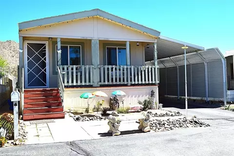 56254 29 Palms Hwy #123, Yucca Valley, CA 92284