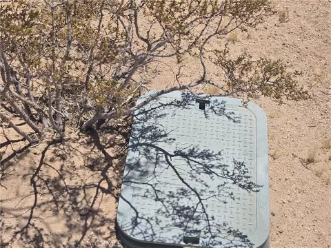 1577 Mcgarry Rd, Joshua Tree, CA 92252 photo 5