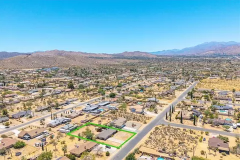 View/Area - 58353 Arcadia, Yucca Valley, CA 92284 photo 4 of 7
