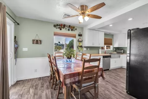 Dining - 58353 Arcadia, Yucca Valley, CA 92284 photo 1 of 2
