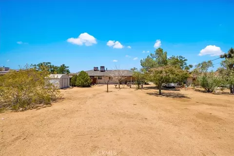 Exterior - 58353 Arcadia, Yucca Valley, CA 92284 photo 11 of 13