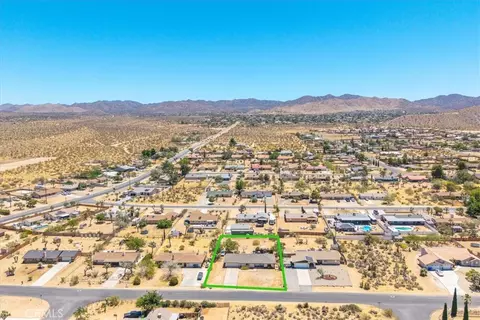 View/Area - 58353 Arcadia, Yucca Valley, CA 92284 photo 3 of 7
