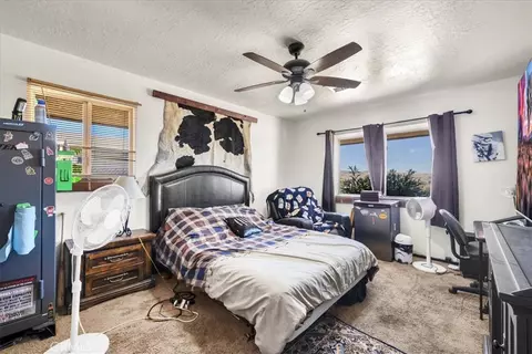 Bedroom - 58353 Arcadia, Yucca Valley, CA 92284 photo 4 of 7