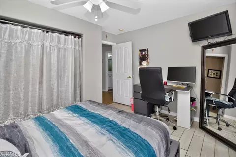 Bedroom - 2228 Paseo Del Rey, Needles, CA 92363 photo 3 of 8