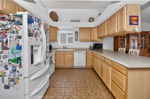 Kitchen - 2228 Paseo Del Rey, Needles, CA 92363 photo 1 of 9