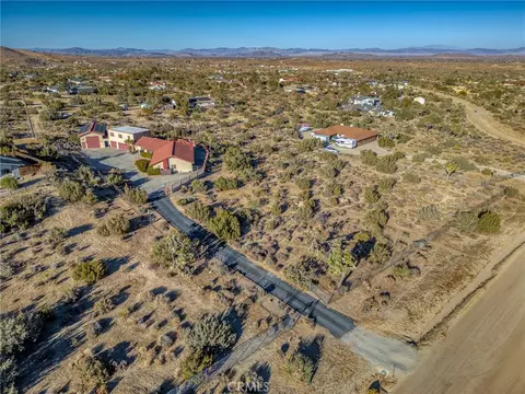 View/Area - 56630 Bear Ct, Yucca Valley, CA 92284 photo 10 of 14
