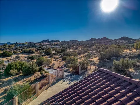Exterior - 56630 Bear Ct, Yucca Valley, CA 92284 photo 3 of 7