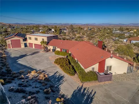 View/Area - 56630 Bear Ct, Yucca Valley, CA 92284 photo 2 of 14