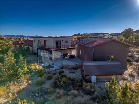 Exterior - 56630 Bear Ct, Yucca Valley, CA 92284 photo 4 of 7
