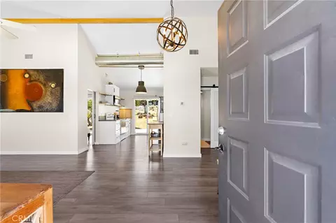 Entry Way - 60229 La Mirada Trl, Joshua Tree, CA 92252 photo 1 of 2