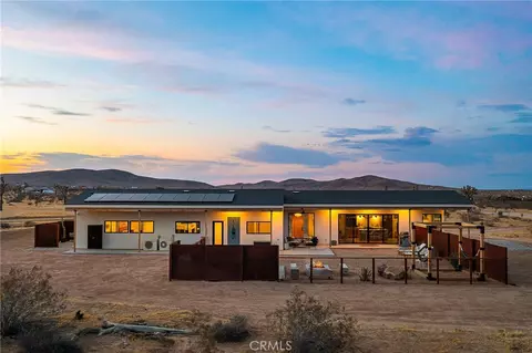 Exterior - 3170 Wesley Rd, Joshua Tree, CA 92252 photo 13 of 17