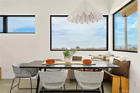 Dining - 3170 Wesley Rd, Joshua Tree, CA 92252 photo 2 of 4