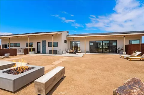 Exterior - 3170 Wesley Rd, Joshua Tree, CA 92252 photo 8 of 17