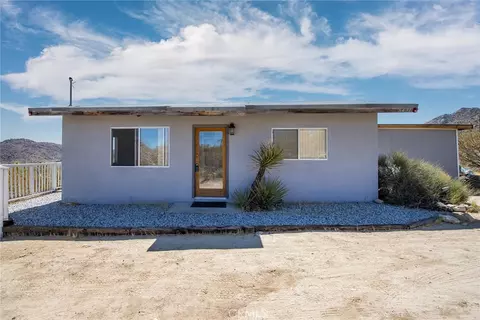 Exterior - 8421 Sunset Rd, Joshua Tree, CA 92252 photo 10 of 14